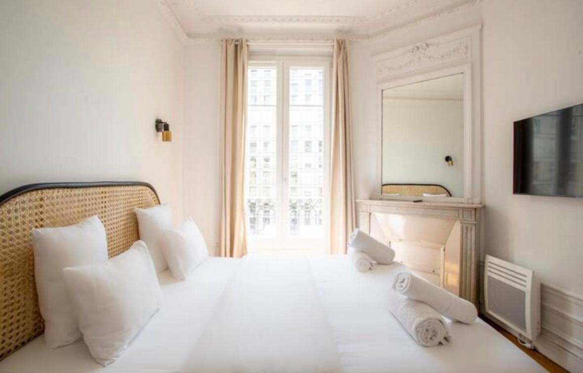 Luxury Suites Tour Eiffel Best View Paris Eksteriør bilde